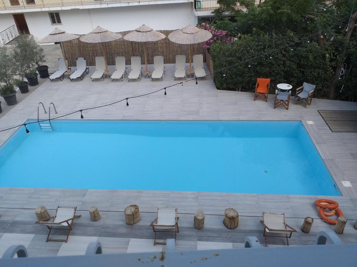 Ψιλή Άμμος Hotel Tolón Exterior foto