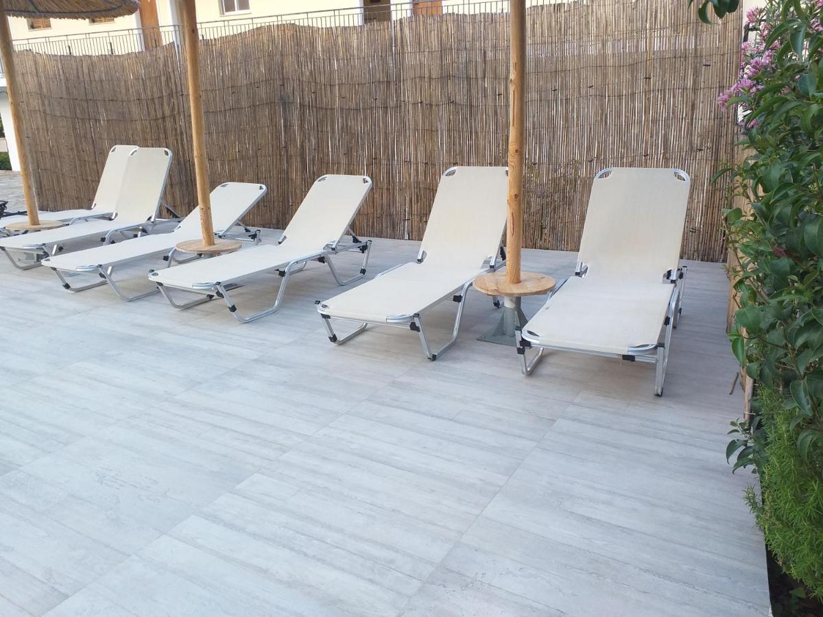 Ψιλή Άμμος Hotel Tolón Exterior foto