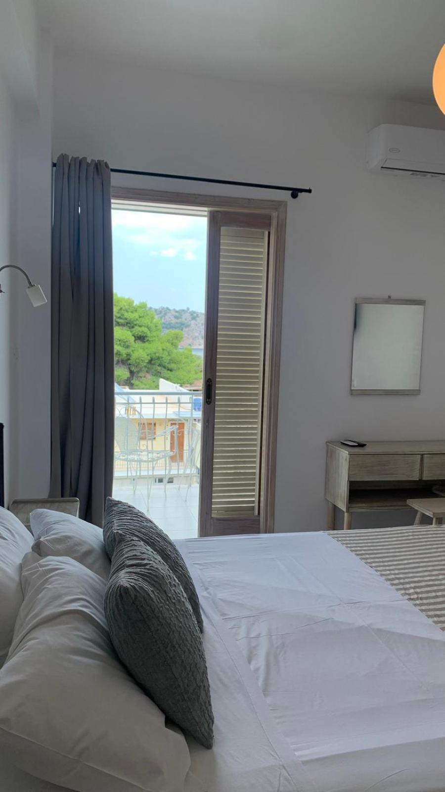 Ψιλή Άμμος Hotel Tolón Exterior foto